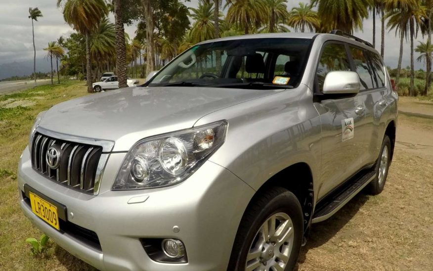 Toyota-Prado-2015